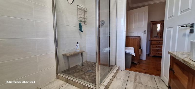 4 Bedroom Property for Sale in Outeniqua Strand Western Cape